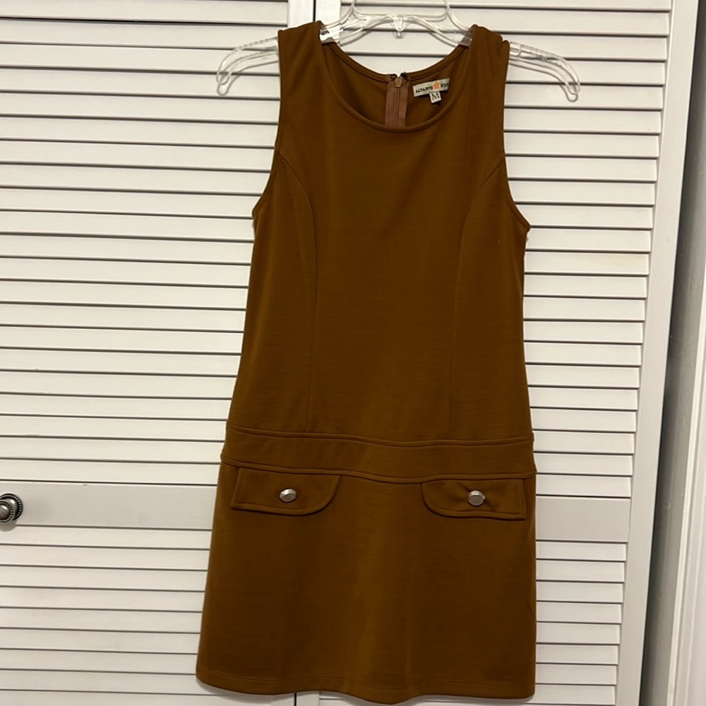 Altar’d state 60’s style dress, brown, medium but fits like small